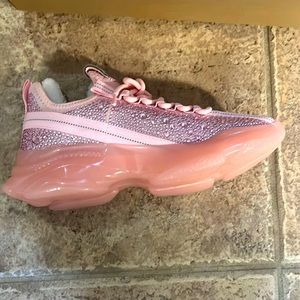Steve Madden pink sequin tennis shoes. Size 8.5 but run small